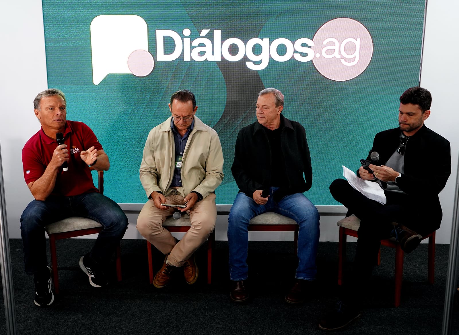 Evento Diálogos.ag realizado durante a Feira Agro Nater Coop em Santa Maria de Jetibá
