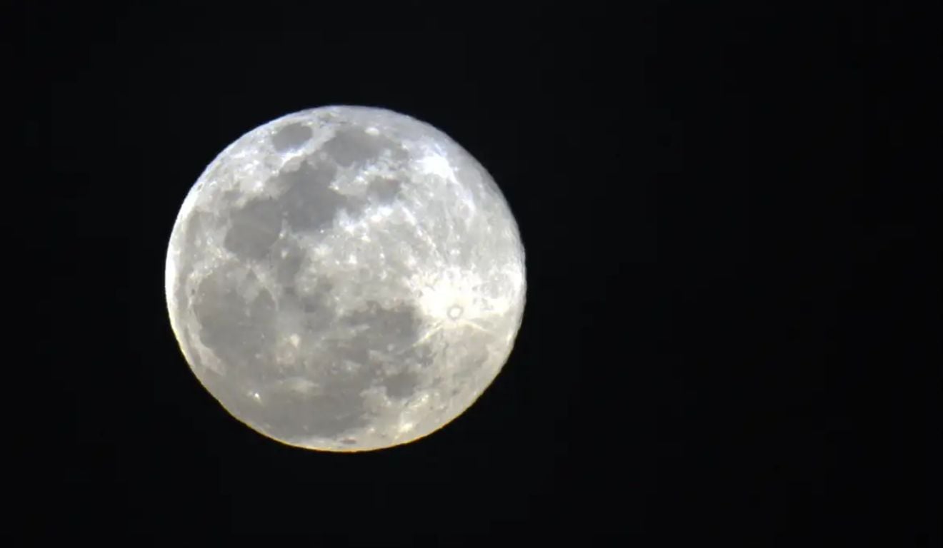 Lua do Veado: como e onde observar o fenômeno no ES nesta quarta