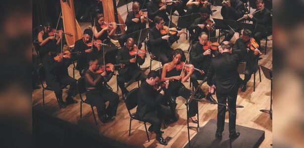 Piano capixaba encontra orquestra sinfônica no Sesc Glória