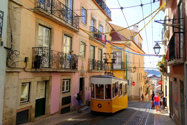 Espírito Santo mira Portugal como porta de entrada para a Europa