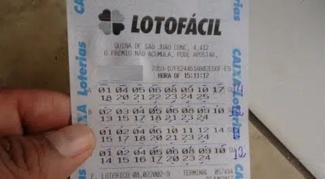 Aposta da Serra acerta a Lotofácil e ganha R$ 2,4 milhões