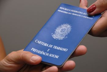 Vitória lidera geração de empregos formais no ES em 2026