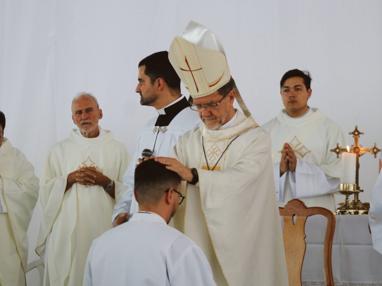 Diocese de Cachoeiro ordena novo padre neste sábado