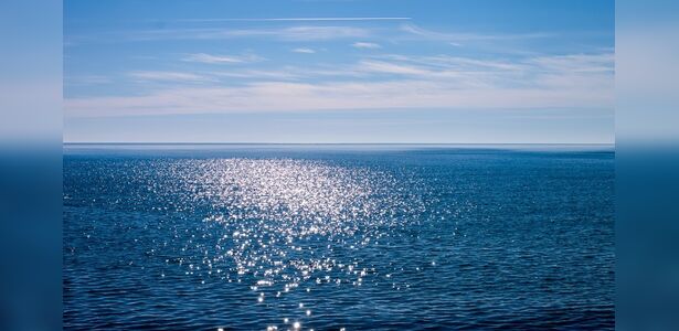 Oceanos batem recorde de calor em julho; e o efeito no ES?