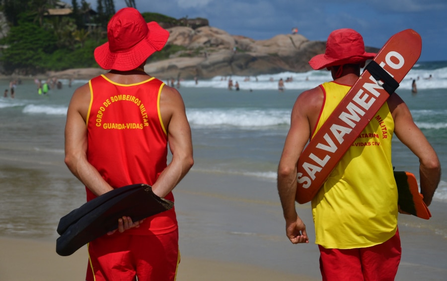 Bombeiros abrem inscrições para curso de guarda-vidas no ES