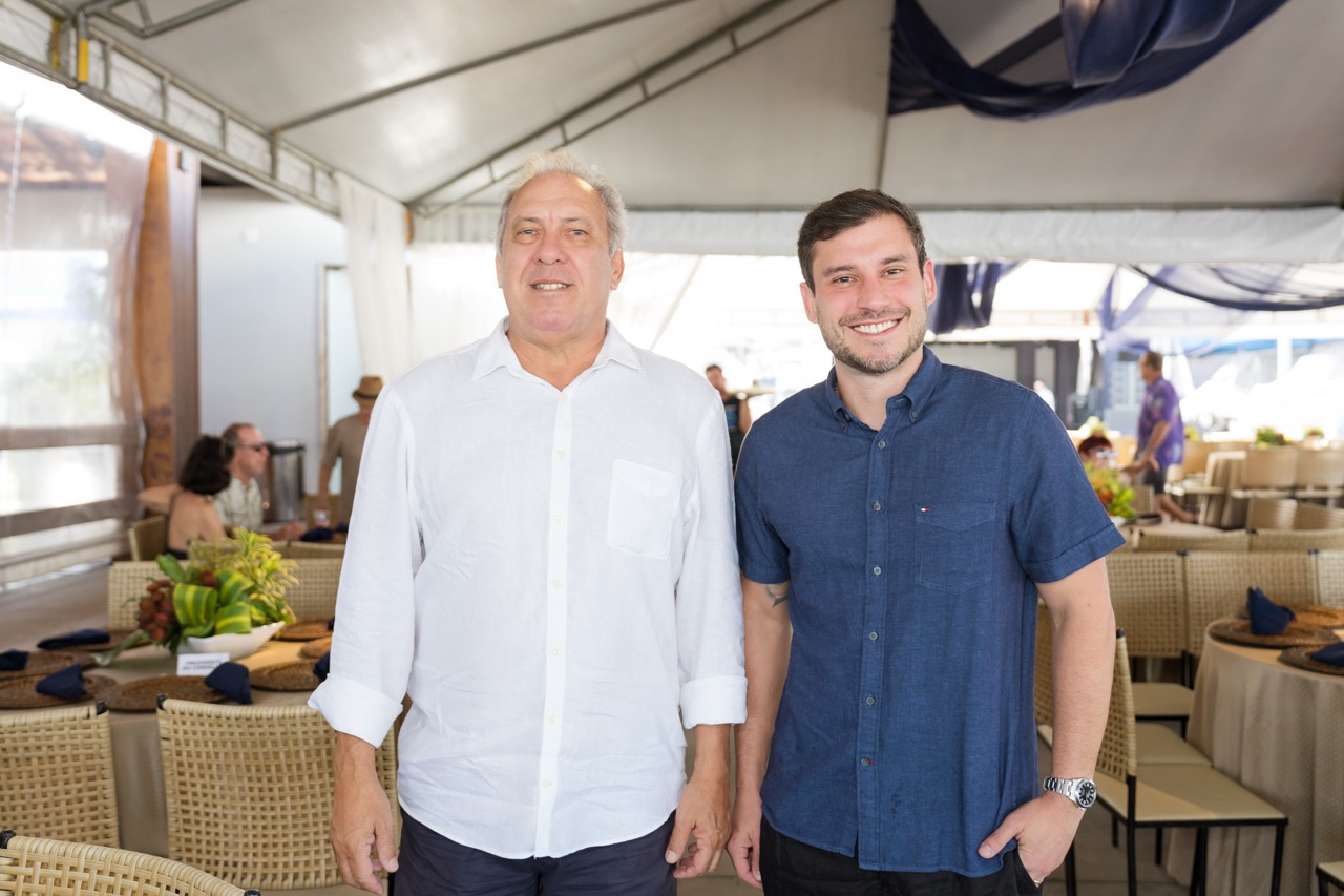 Iate Clube do ES completa 80 anos e empossa nova diretoria