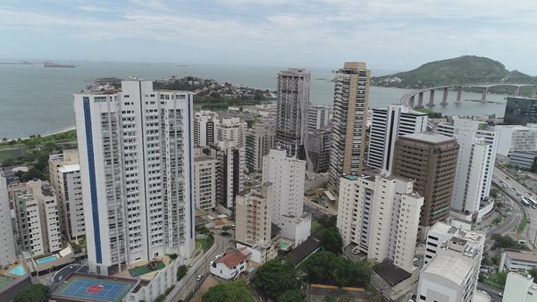 Vitória lidera preço do m² no país; migração explica parte da alta