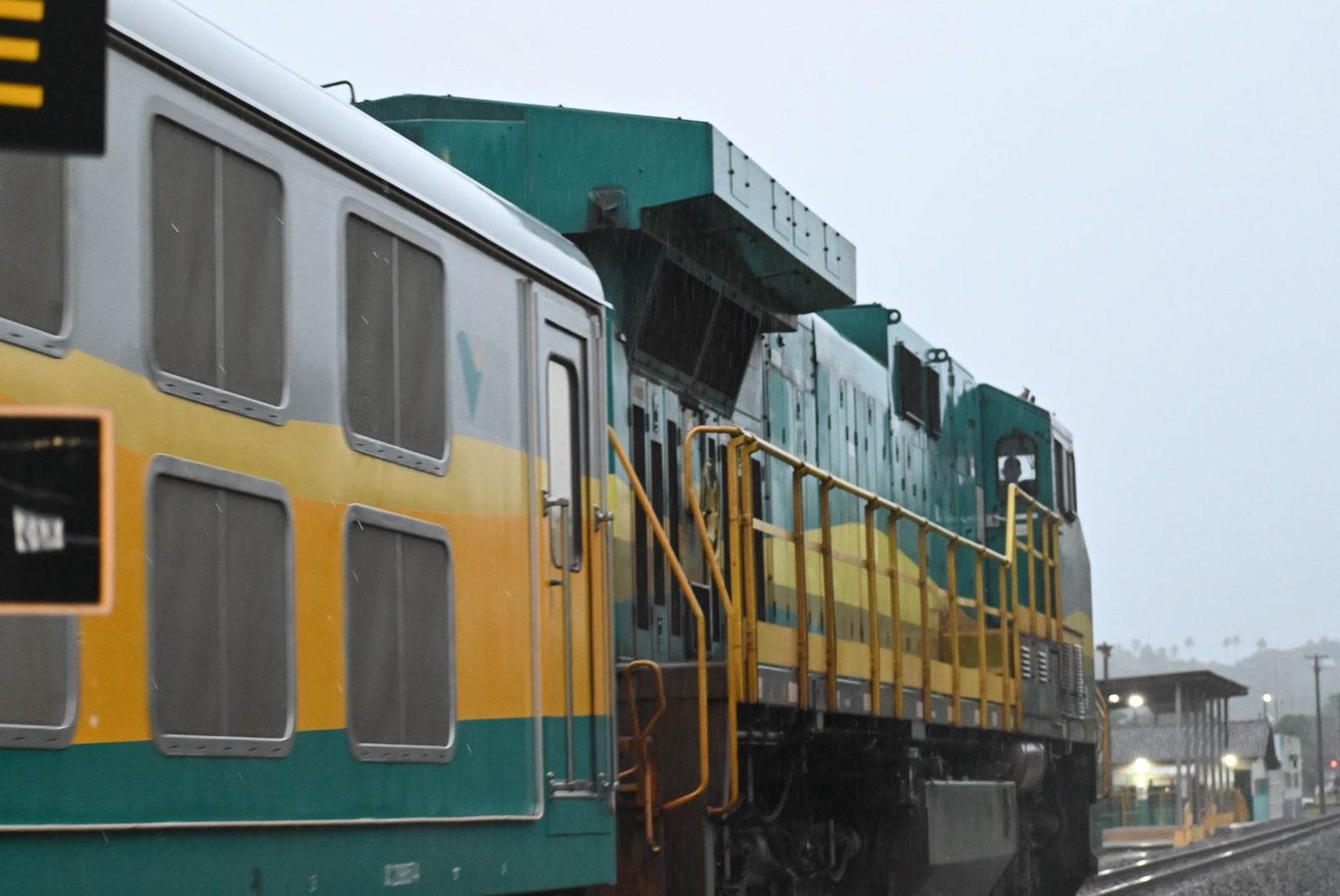 Trem Vitória-Minas terá viagens noturnas em julho