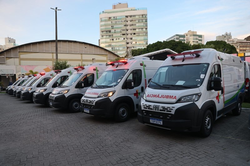 Governo do ES entrega 21 ambulâncias a municípios capixabas