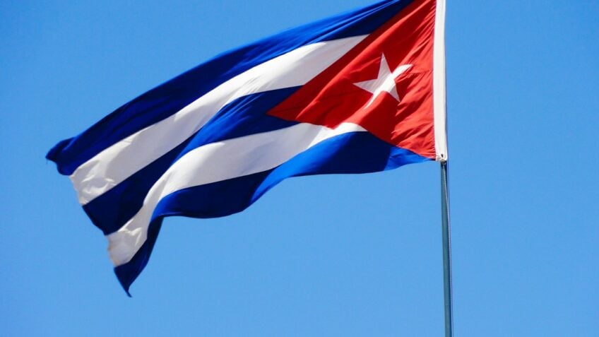 Bandeira de Cuba em foto de arquivo
