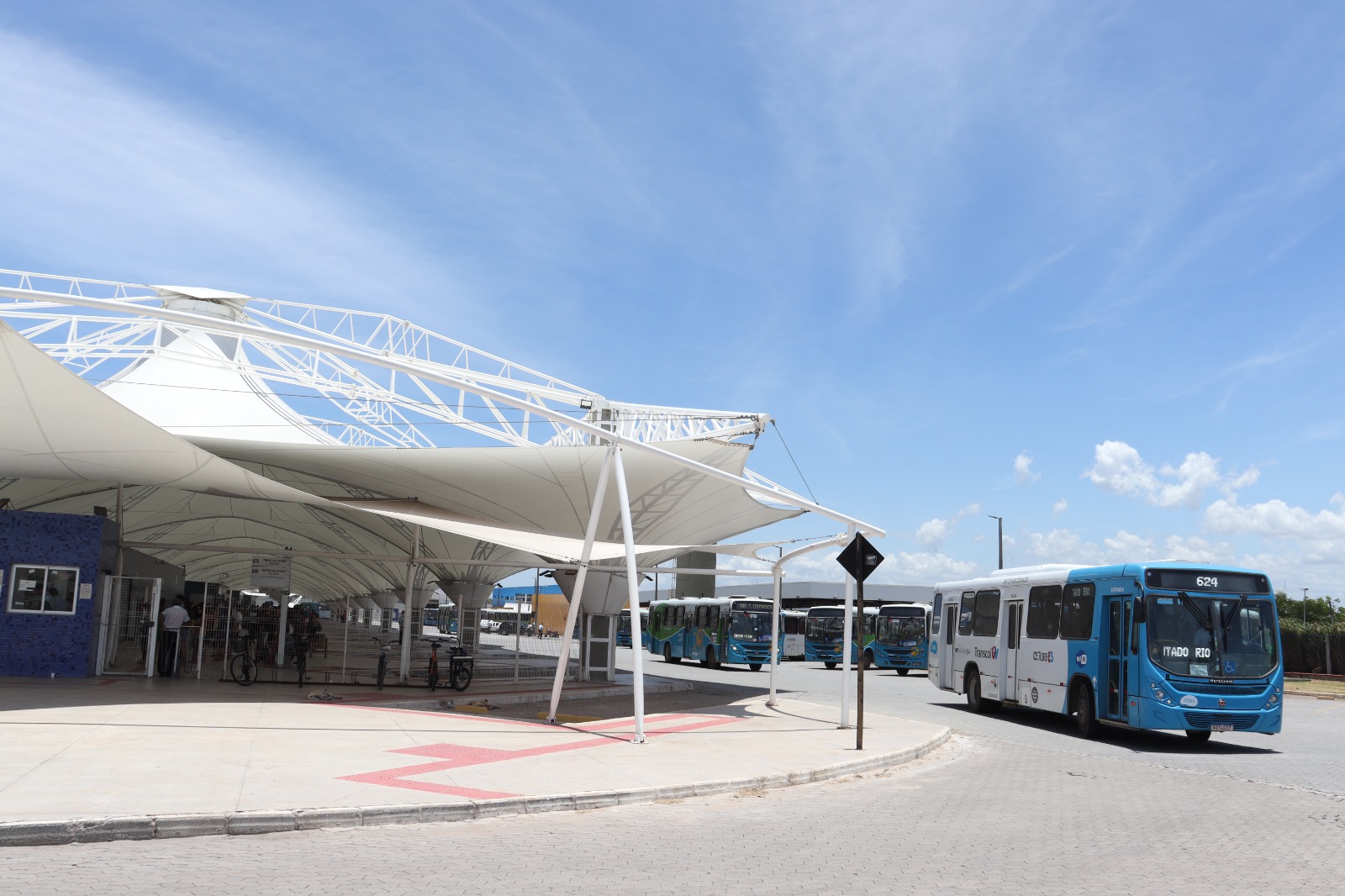 Linha 673 muda itinerário e chega ao Centro de Guarapari